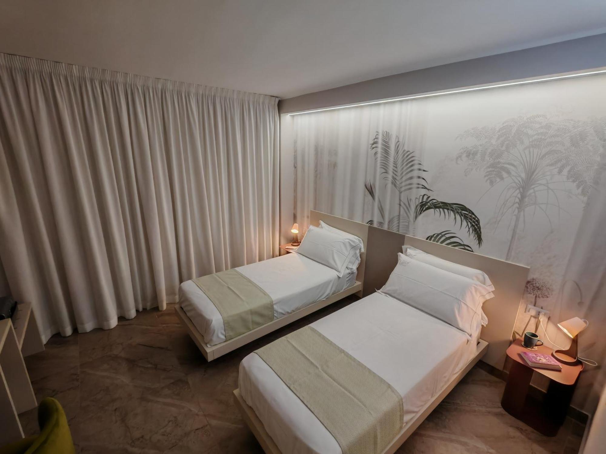 Effe4 Lovely Room Bari Bilik gambar