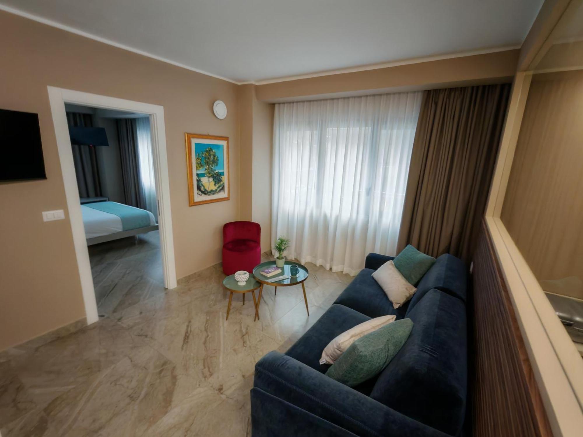 Effe4 Lovely Room Bari Bilik gambar