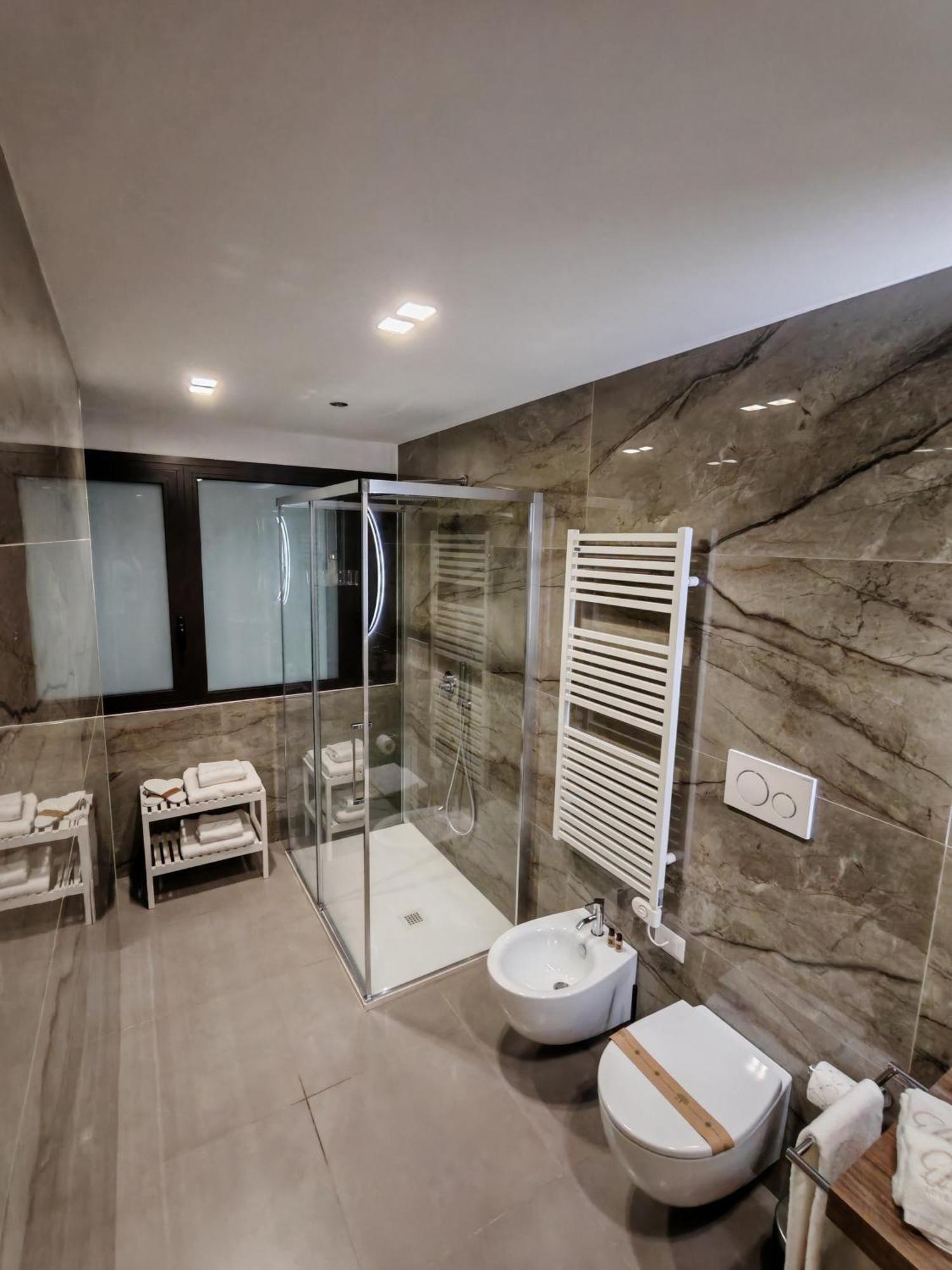Effe4 Lovely Room Bari Luaran gambar